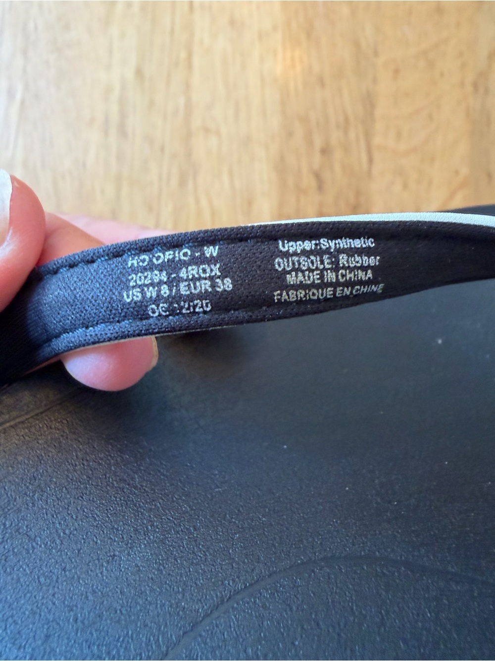 OluKai Women's Black and White FlipFlops - Picture 4 of 4